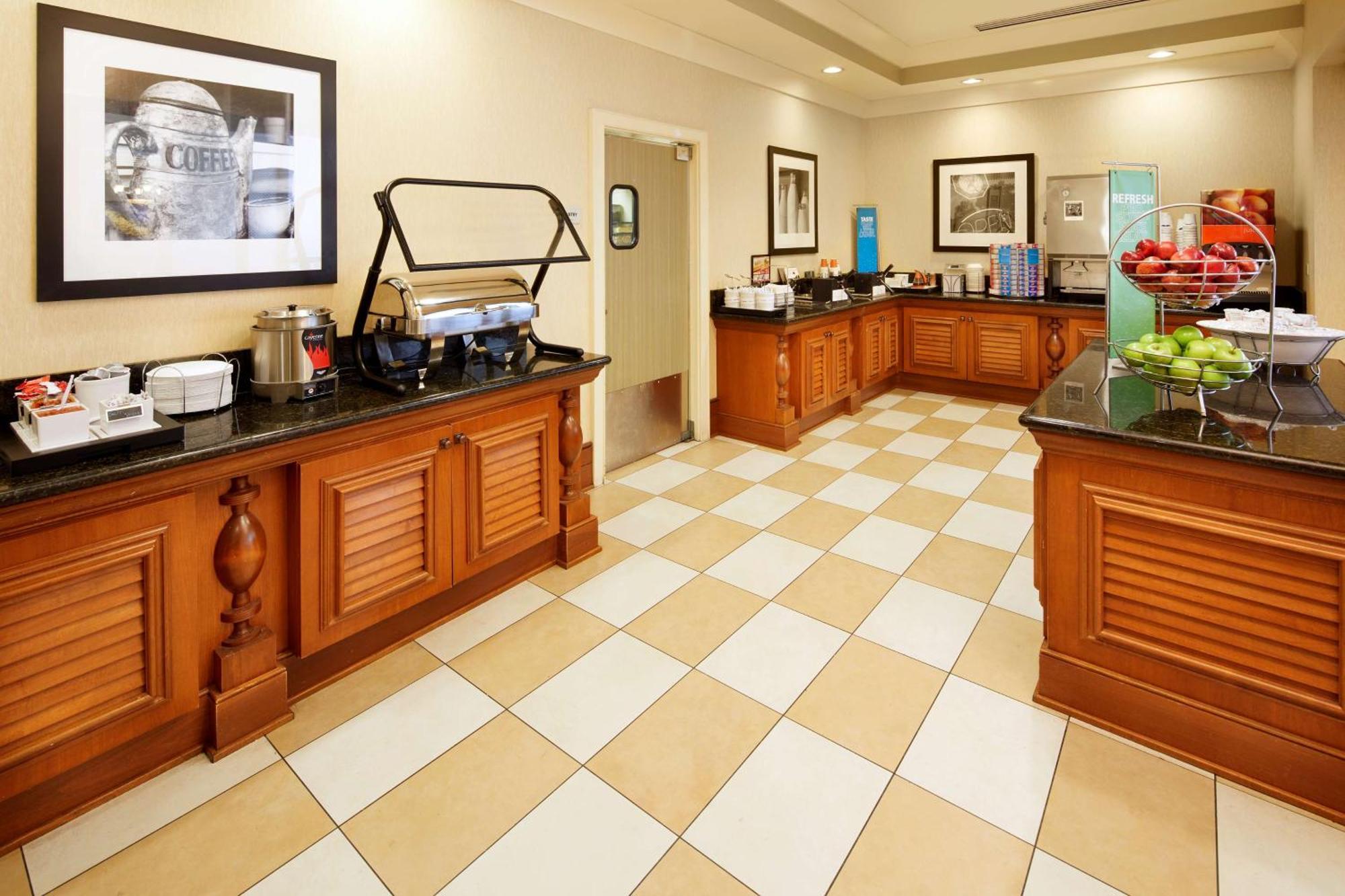 Hampton Inn & Suites Savannah/Midtown Eksteriør billede